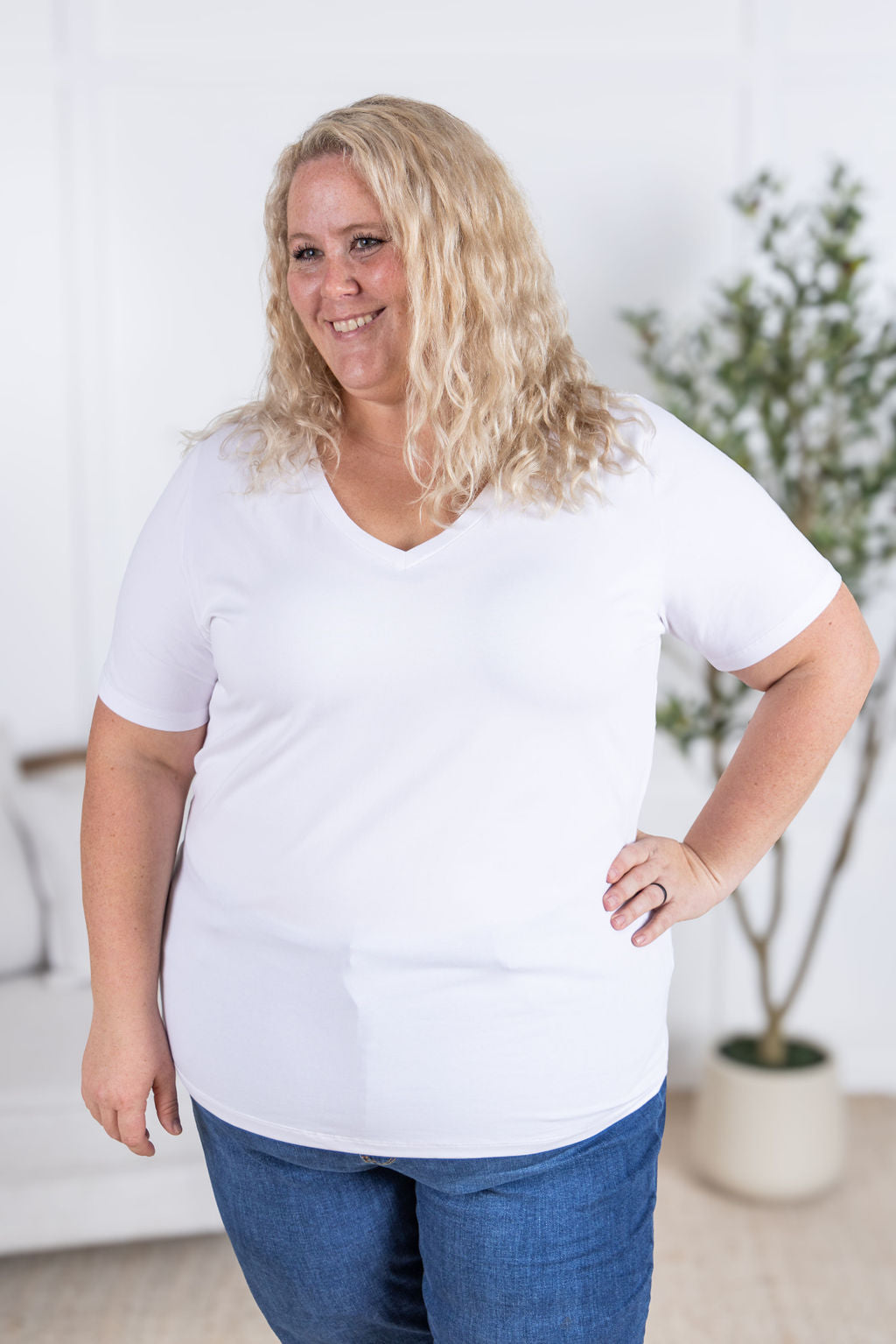 Olivia Tee - black & white