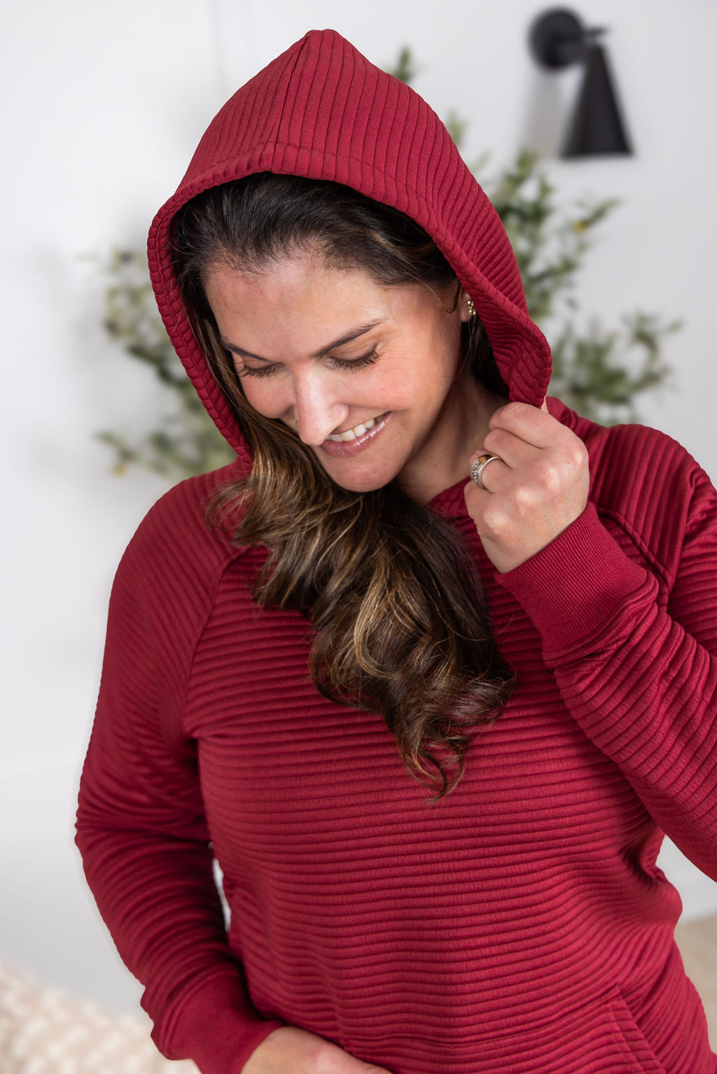 Tatum Textured Pullover Hoodie - Burgundy