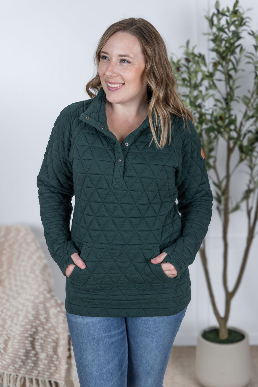 Geometric Button Snap Pullover - Hunter Green