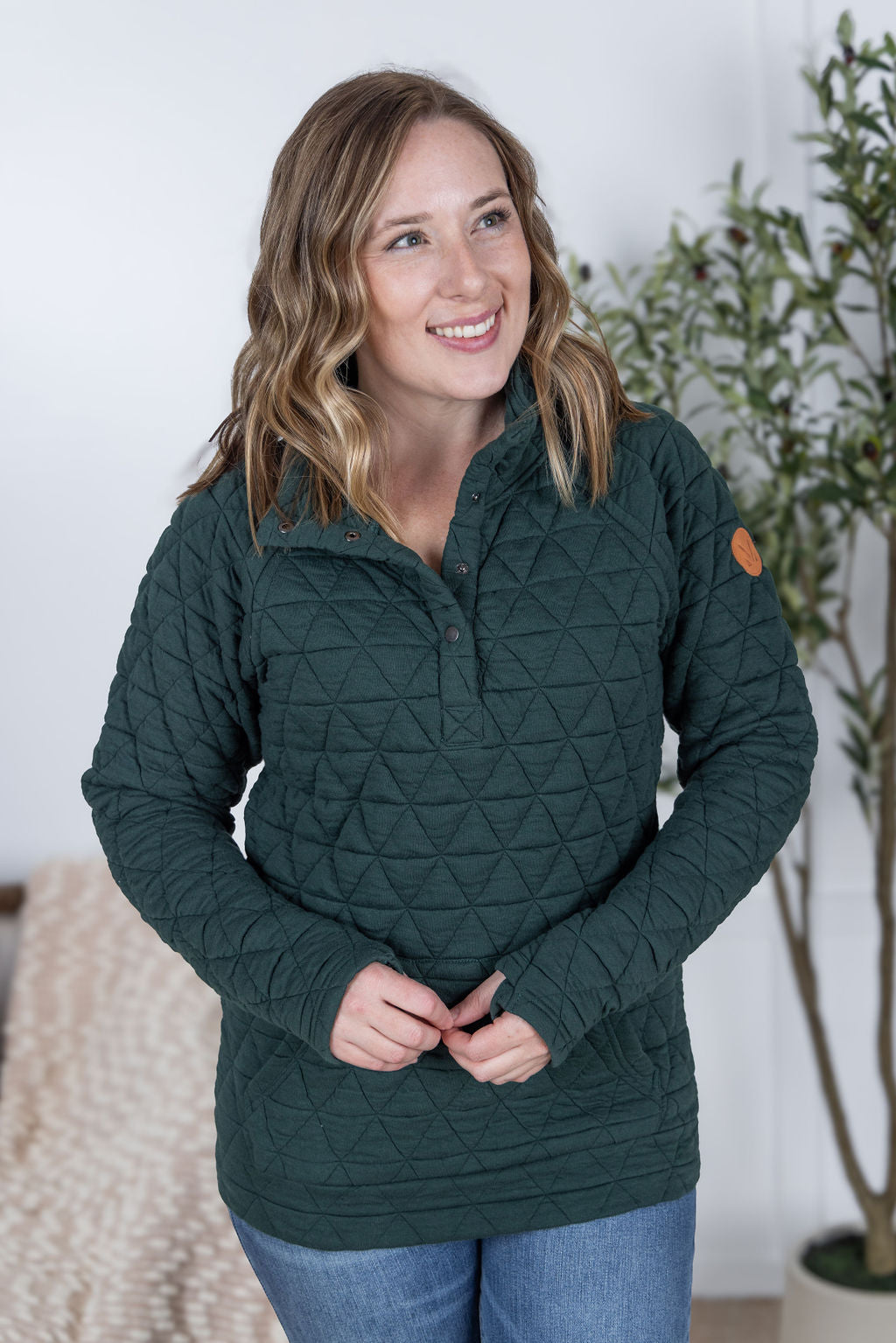 Geometric Button Snap Pullover - Hunter Green