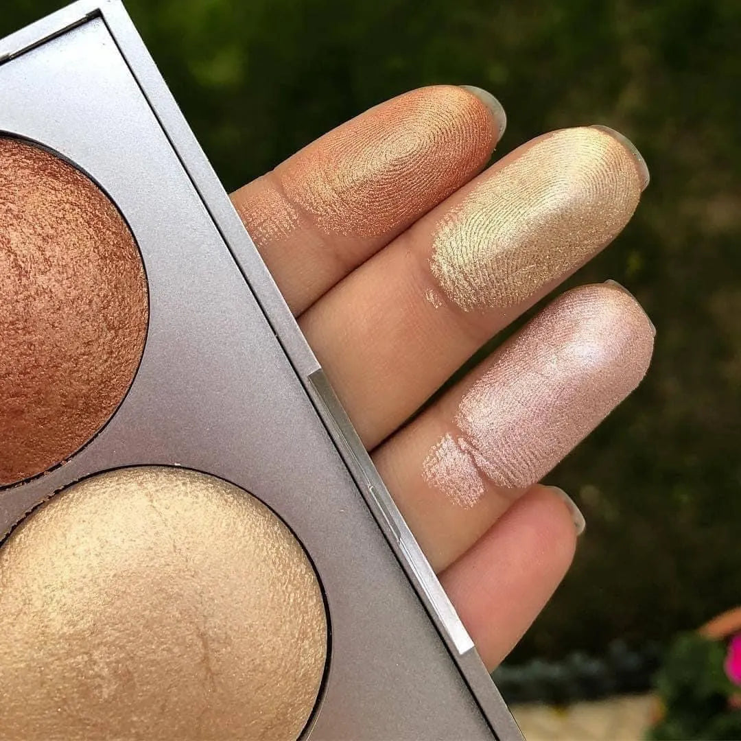 Strobing Highlighter Palette