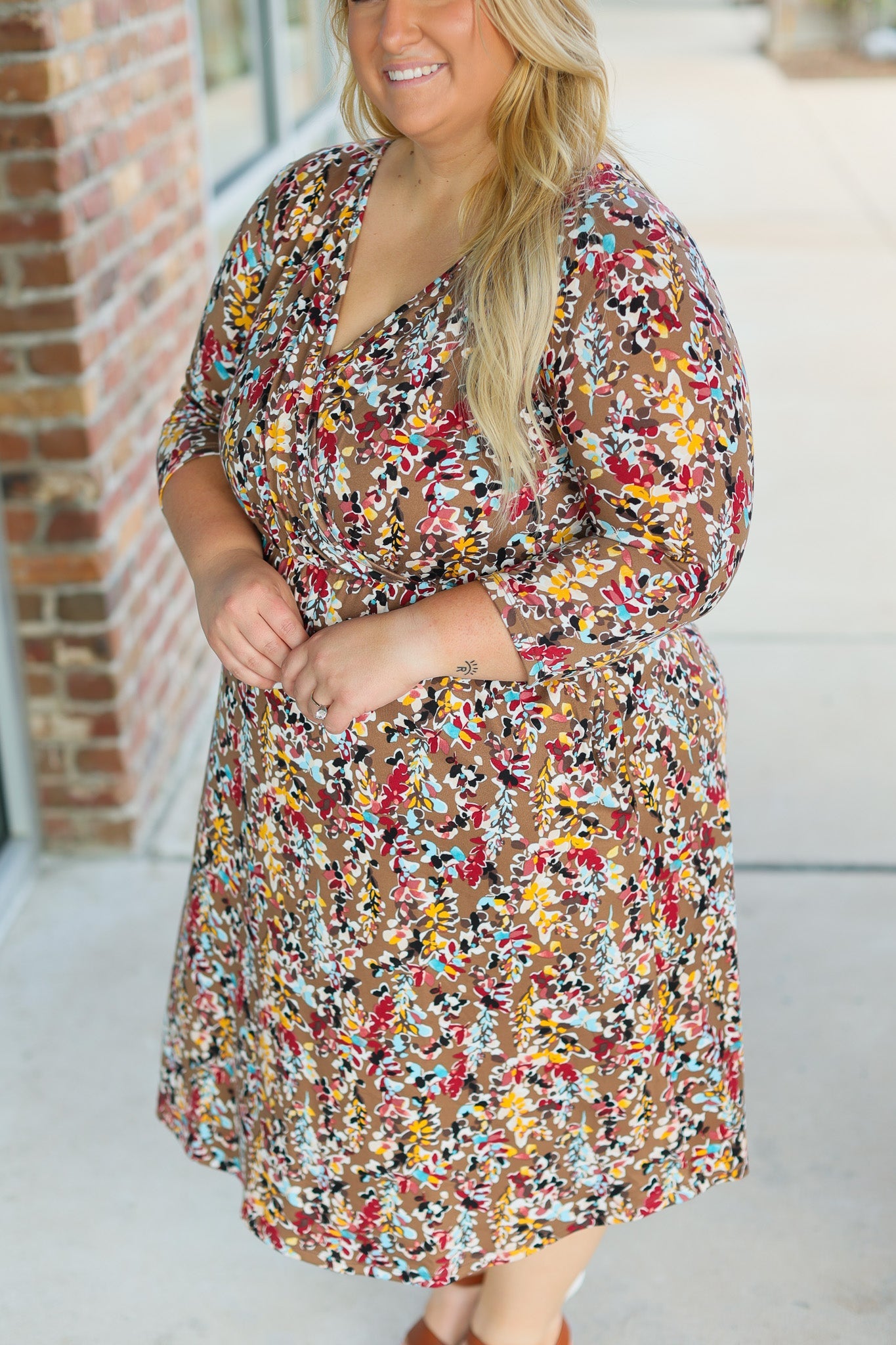 Taylor Dress - Mocha Floral FINAL SALE
