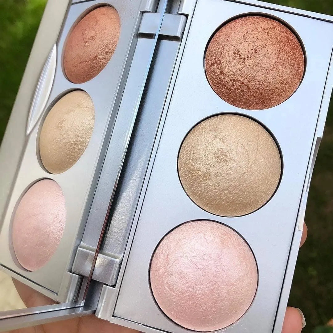 Strobing Highlighter Palette