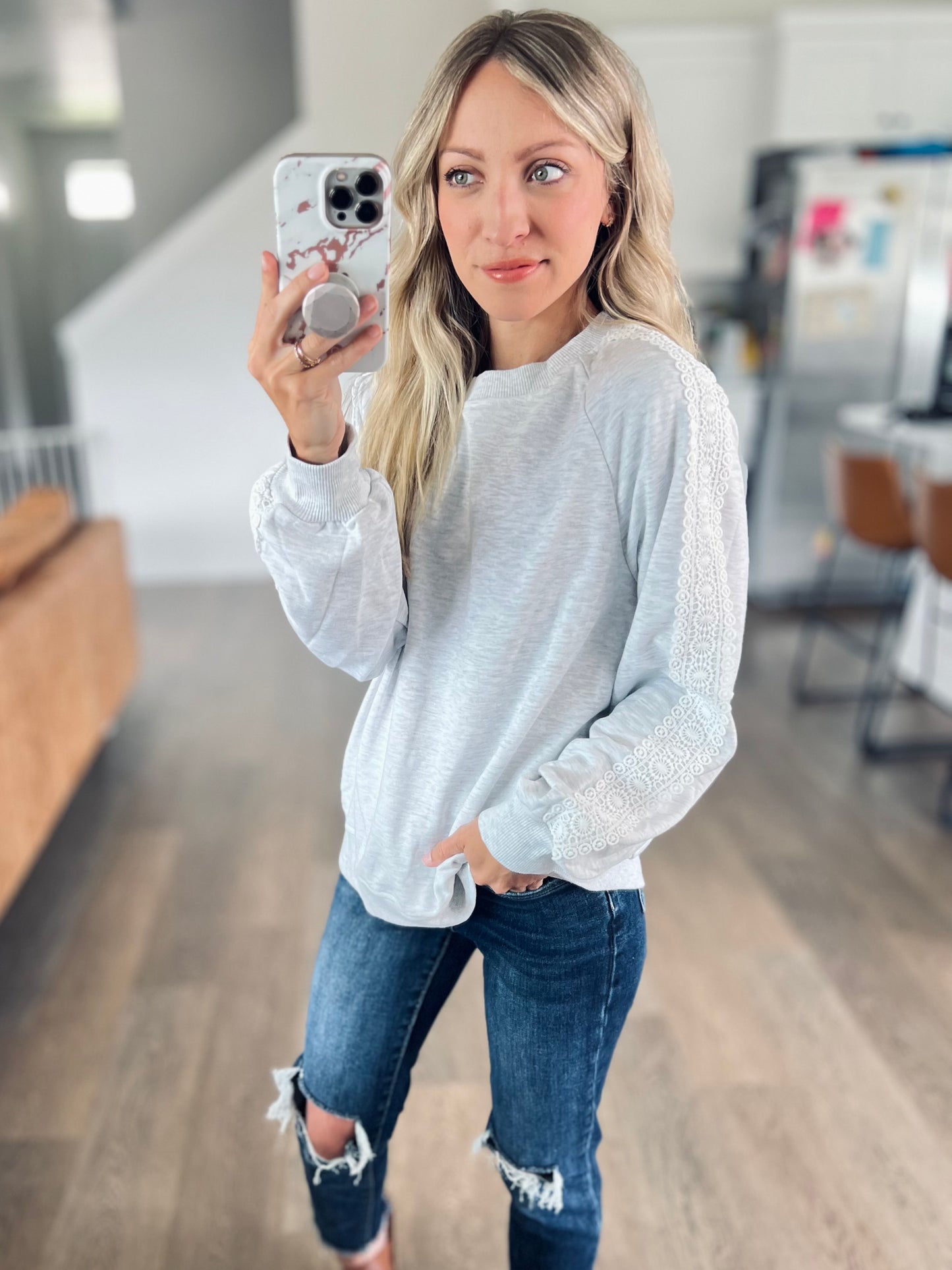 *free ship today* Mia Lace Detail Pullover