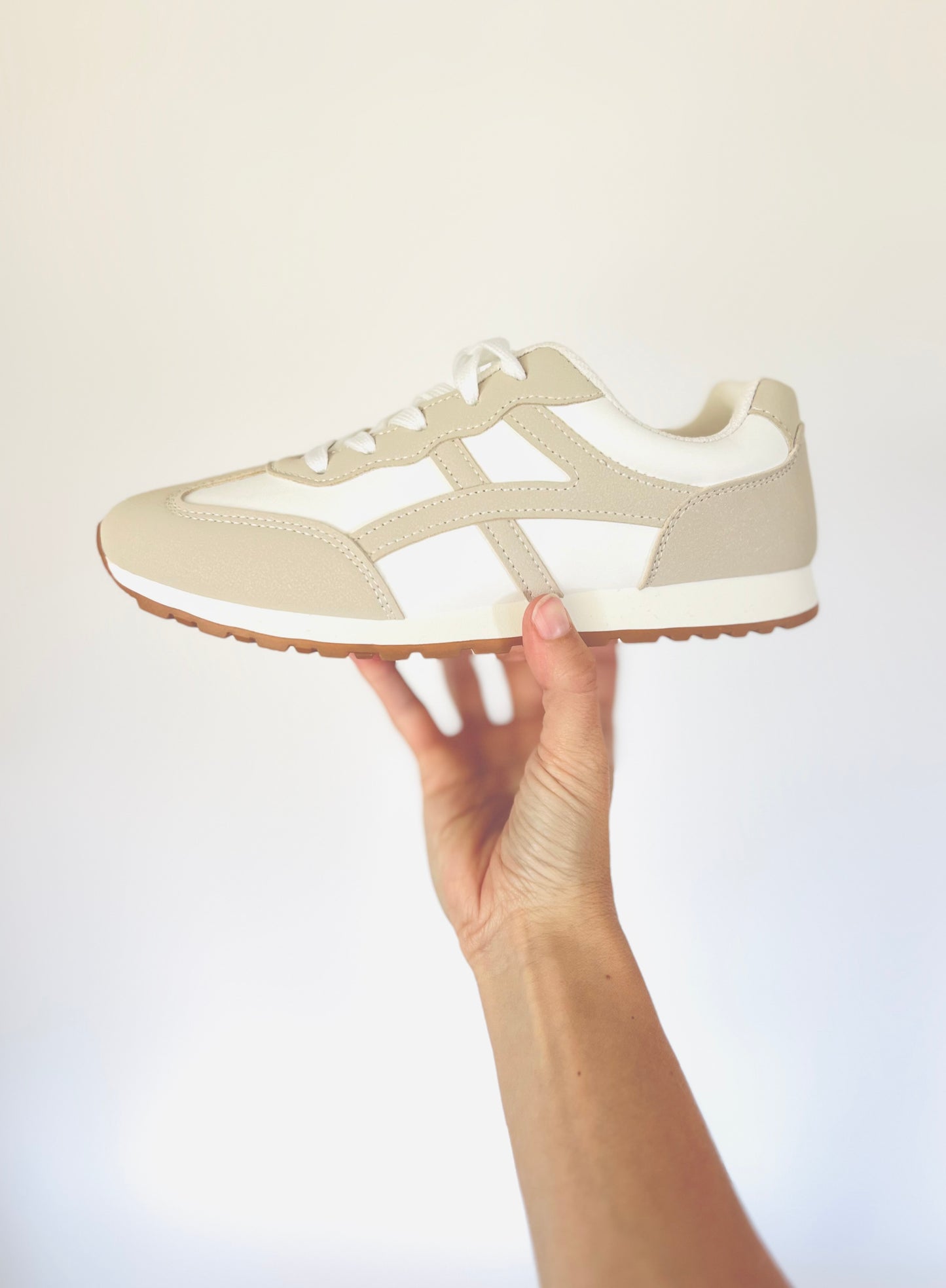 The Blend Sneaker in Oatmeal