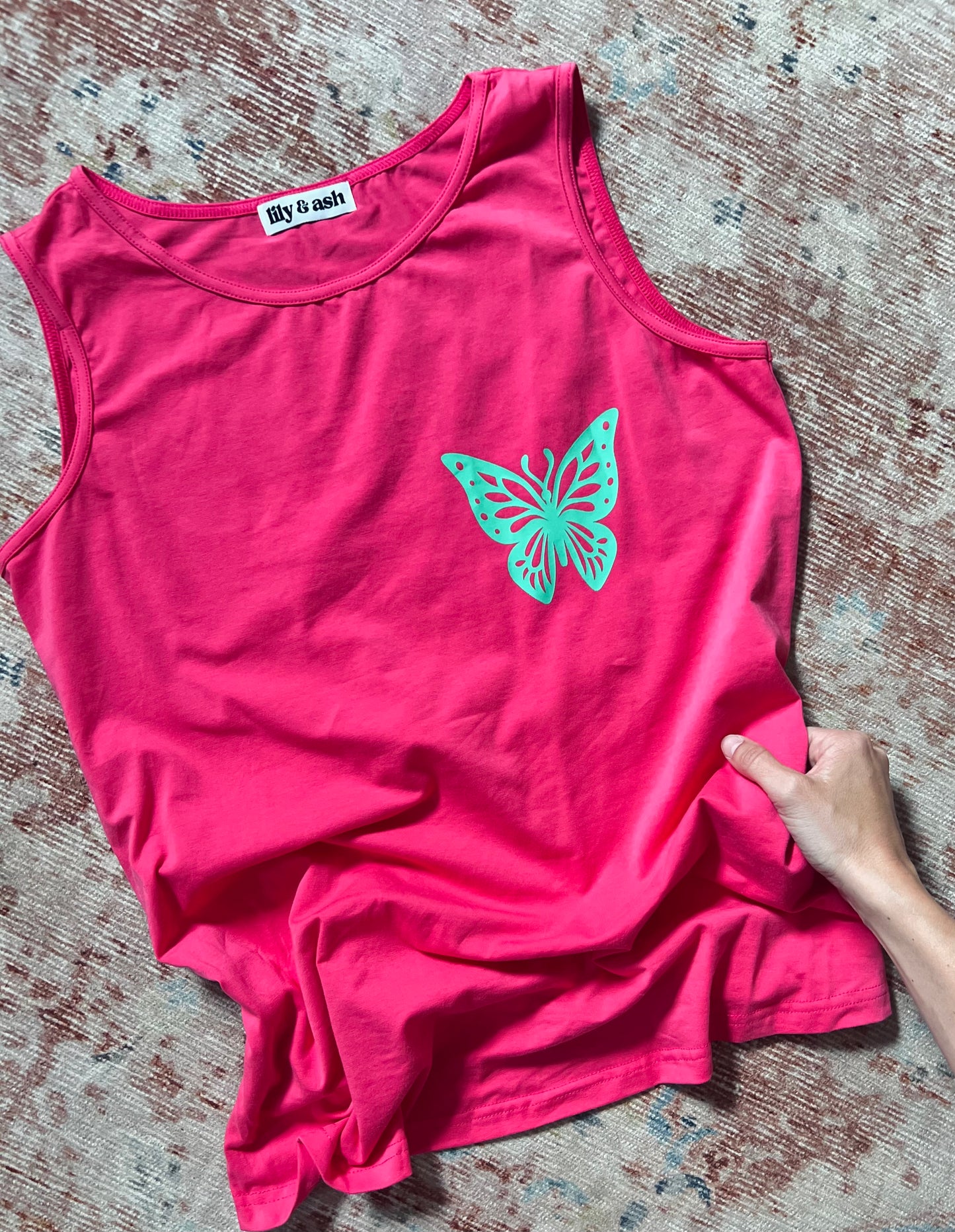 Simple Graphic Tank