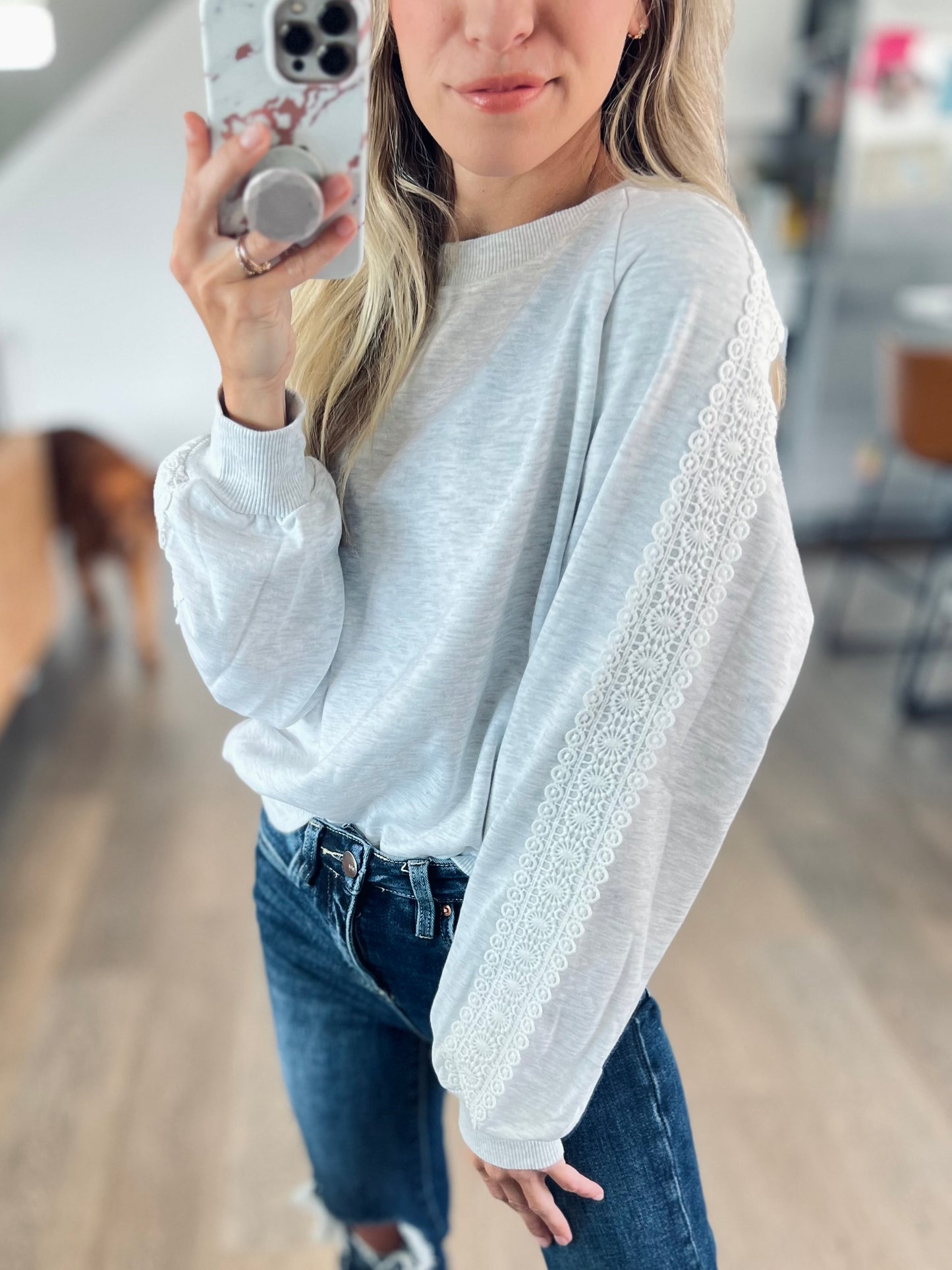 *free ship today* Mia Lace Detail Pullover