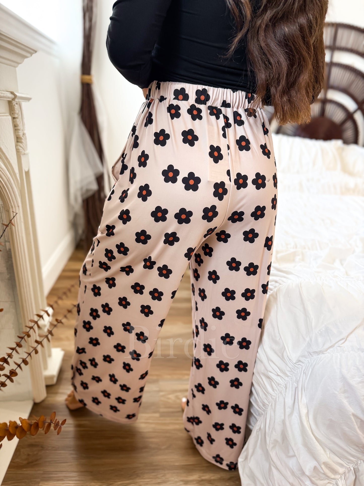 Preorder // Stretchy Lounge Pants 2.0 in Midnight Wildflower // eta July