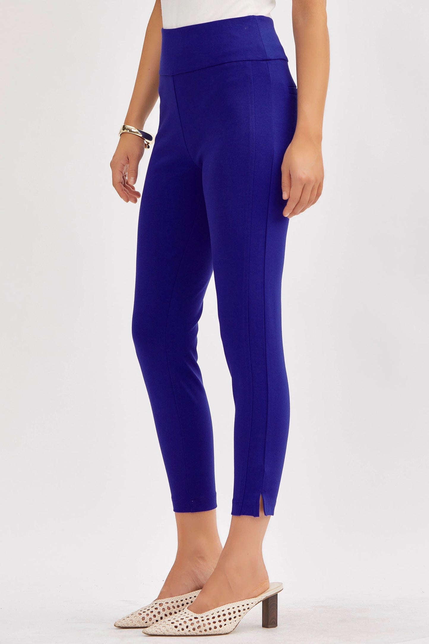 Magic Crop Skinny Pants: Dear Scarlett