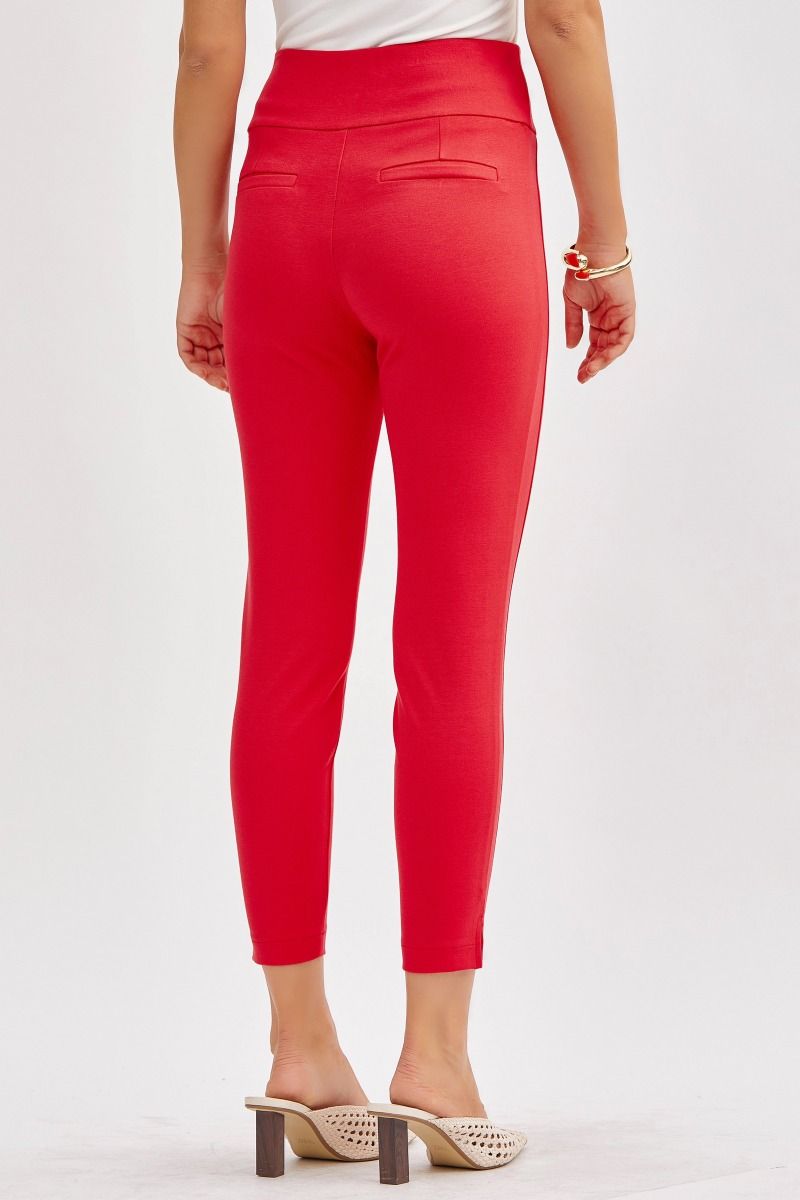 Magic Crop Skinny Pants: Dear Scarlett