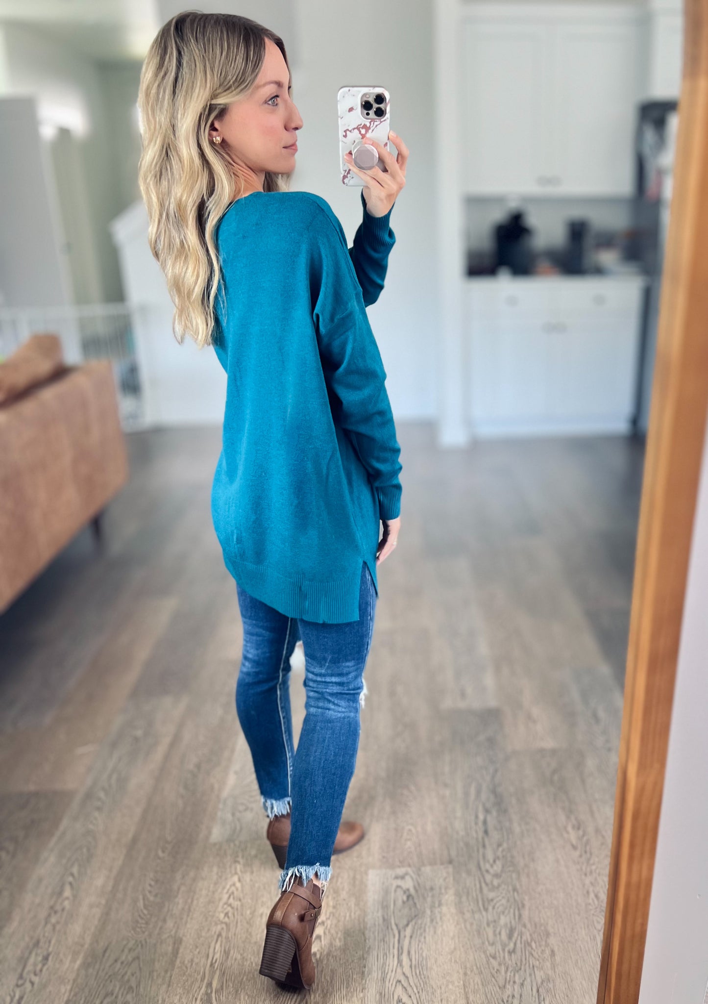 V-Neck Front Seam Sweater in Heather Ocean Teal