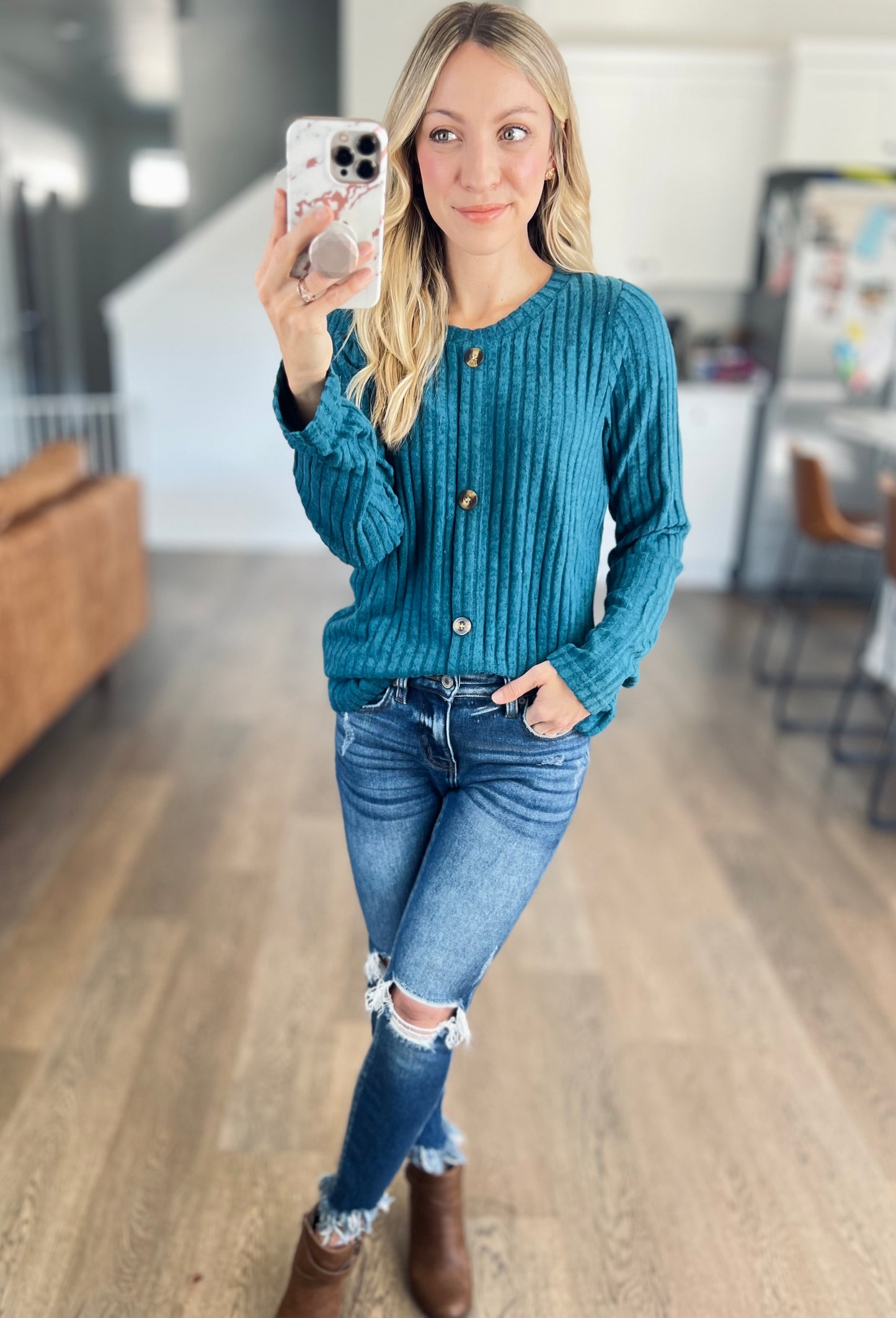 Hannah Button Top