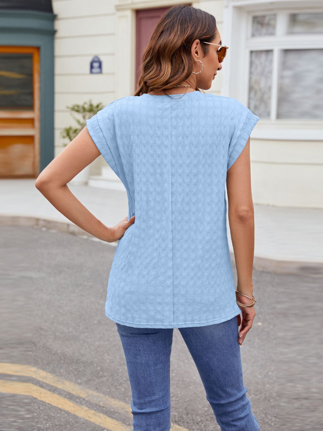 Textured Round Neck Cap Sleeve Top