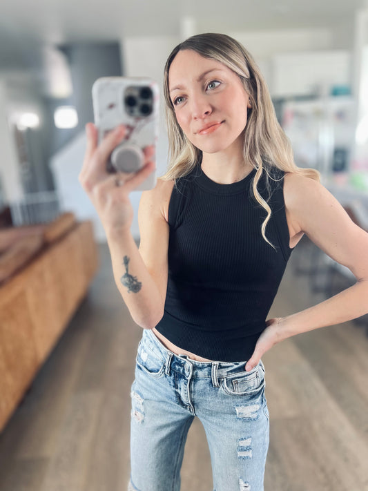 *free ship today* Built In Bra Seamless Crop Tank Top