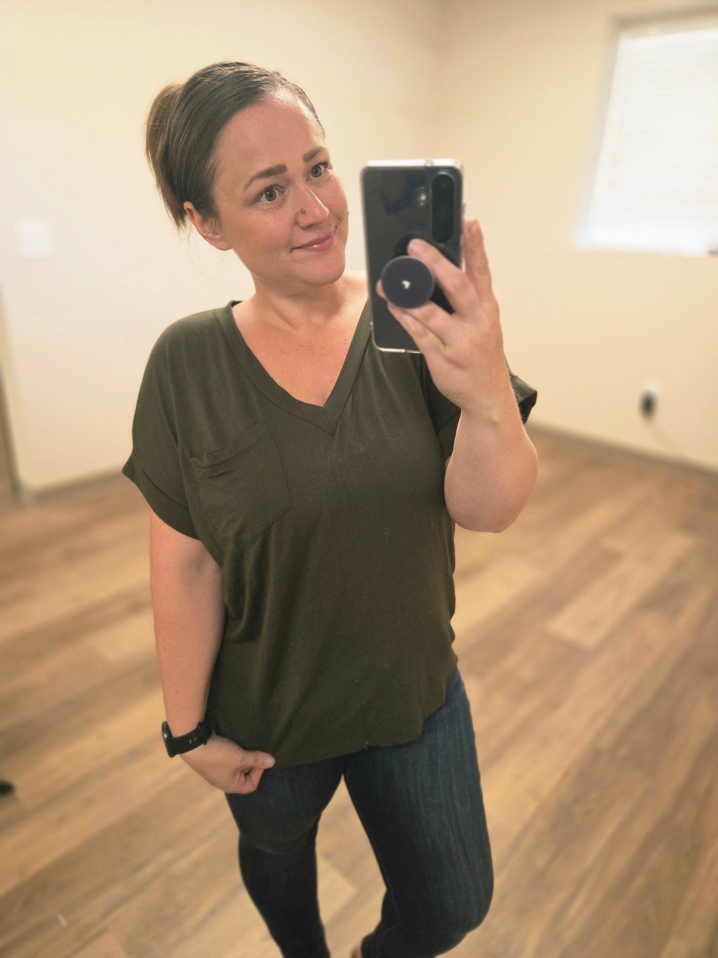 Sierra Pocket Top - Olive