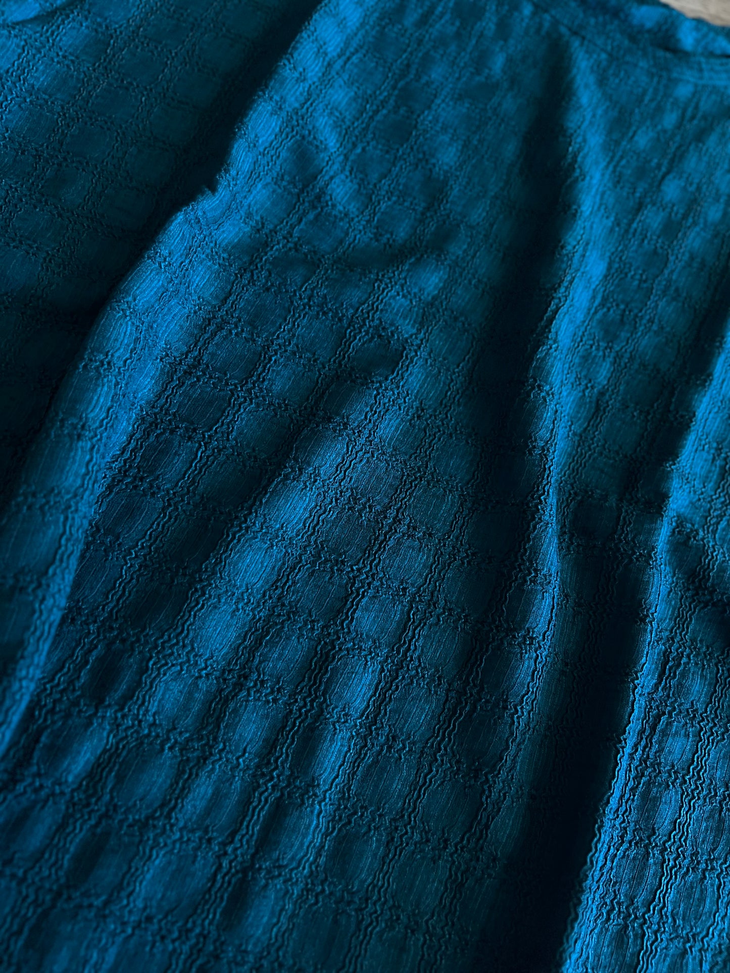 Tess Round Neck Cap Sleeve Top