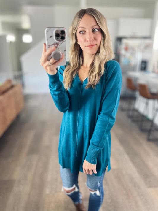 V-Neck Front Seam Sweater in Heather Ocean Teal