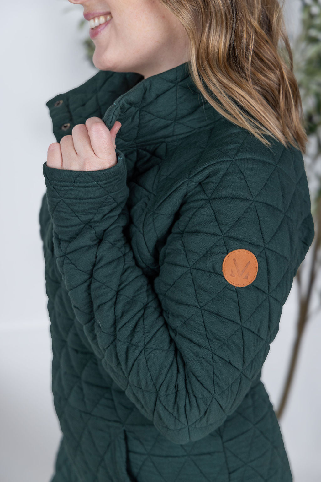 Geometric Button Snap Pullover - Hunter Green