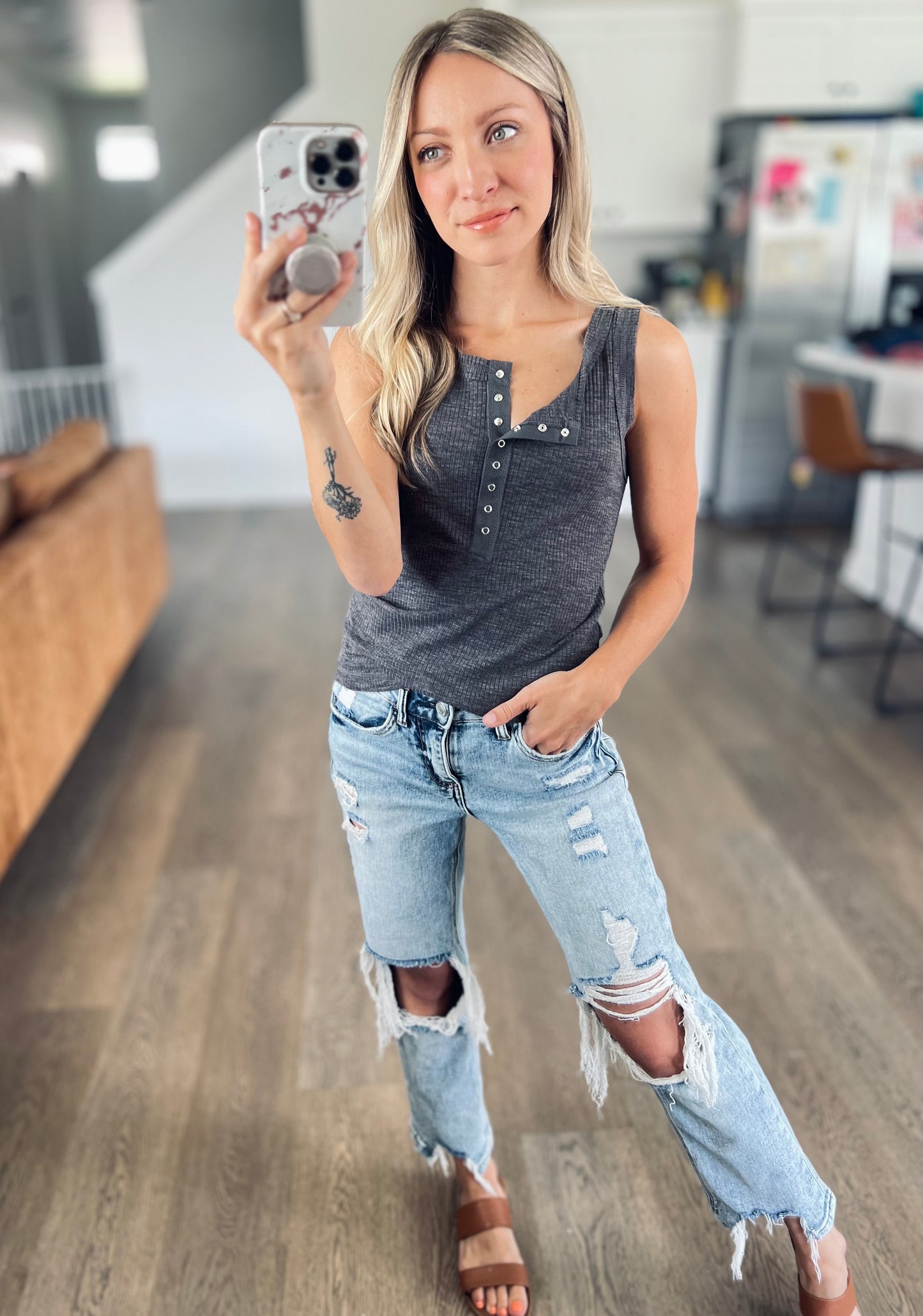 Libby Henley in Charcoal