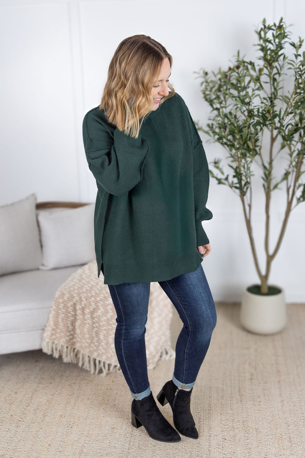 Aurora Cozy Sweater - Hunter Green