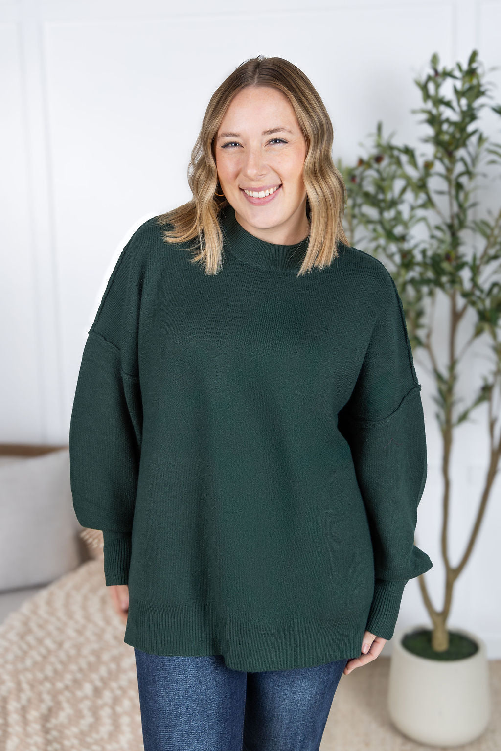 Aurora Cozy Sweater - Hunter Green