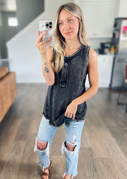 Washed Sleeveless Henley Top in Ash Black