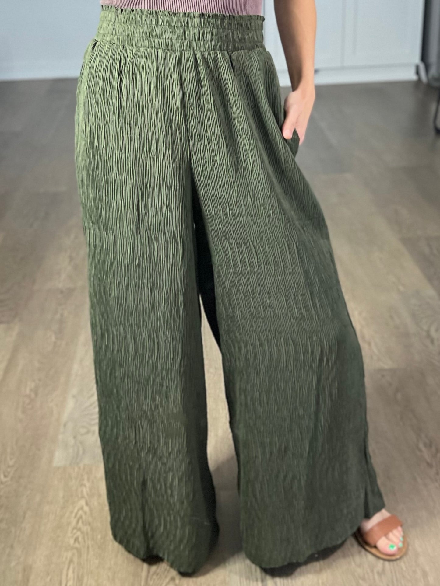 Harmony High Rise Wide Pants in Olive