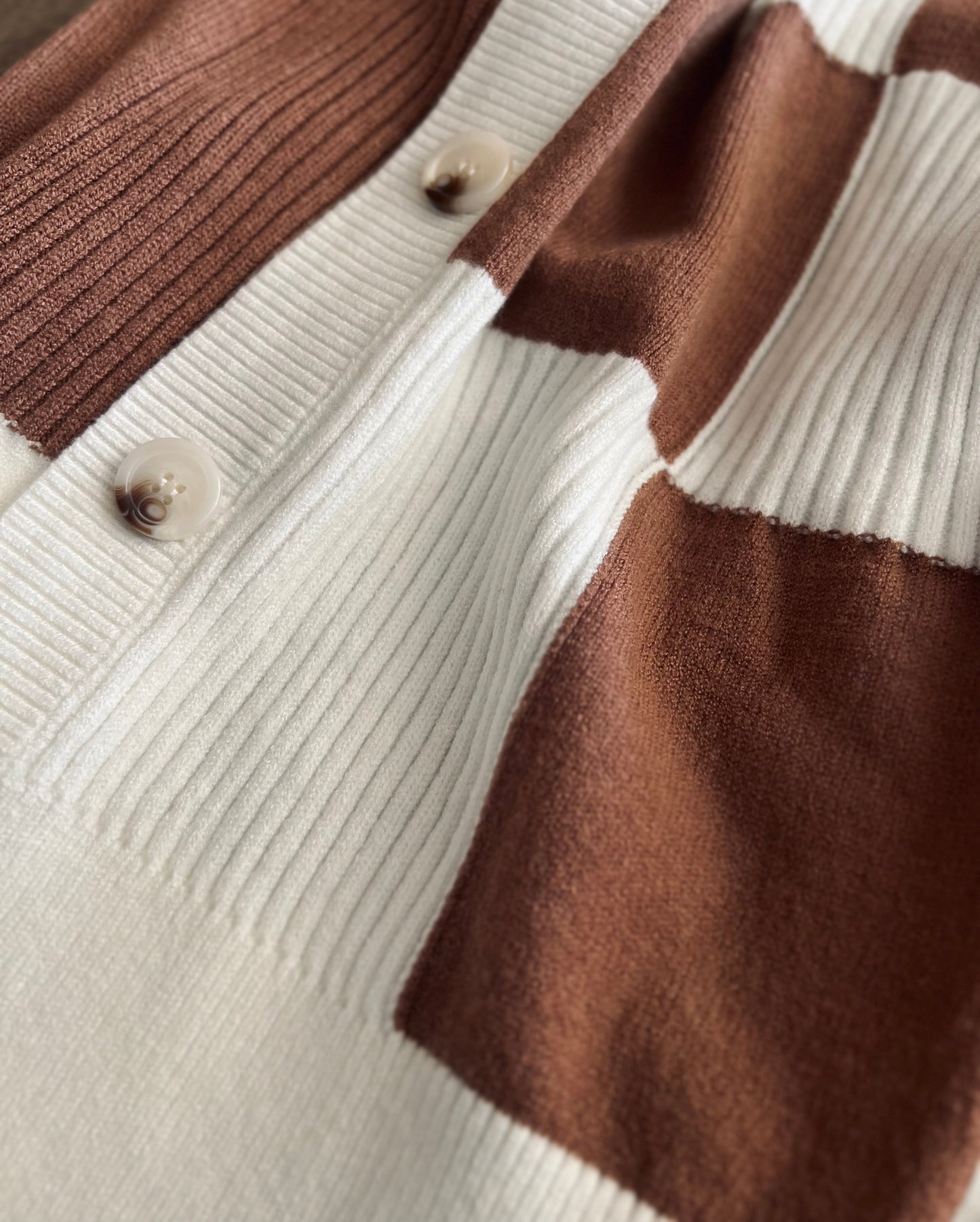 *free ship today* Mila Cream & Brown Cardi