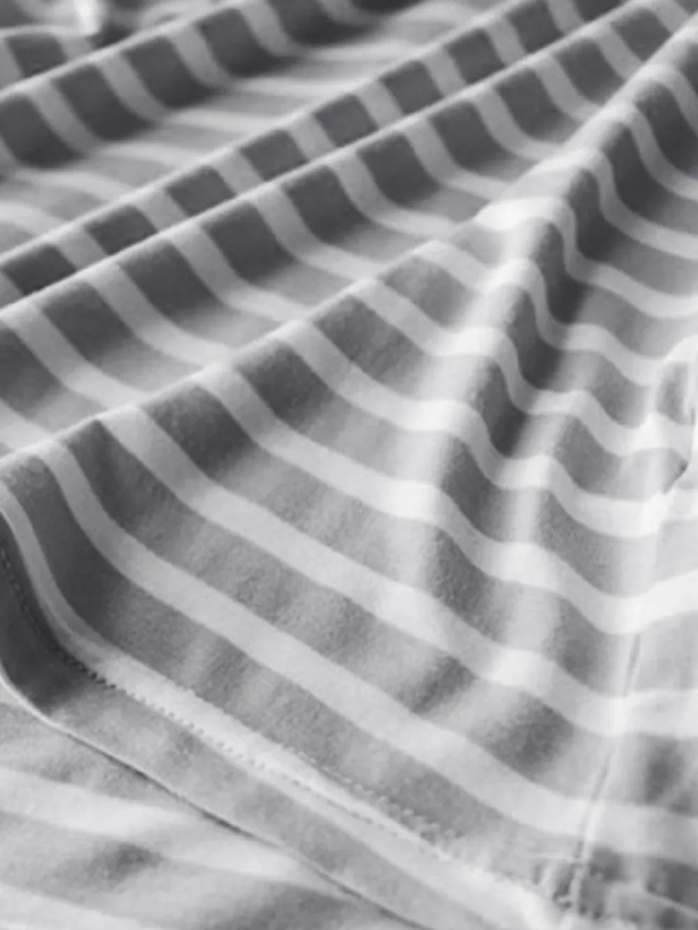 5e65c228-8551-494d-8f6d-d0770ac6756b-Max