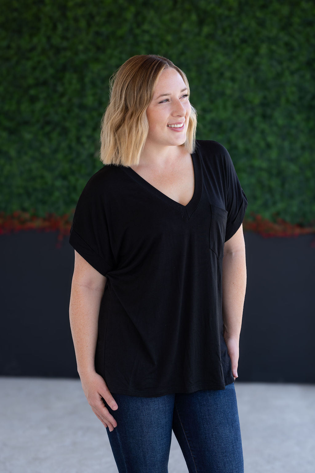 Sierra Pocket Top - Black