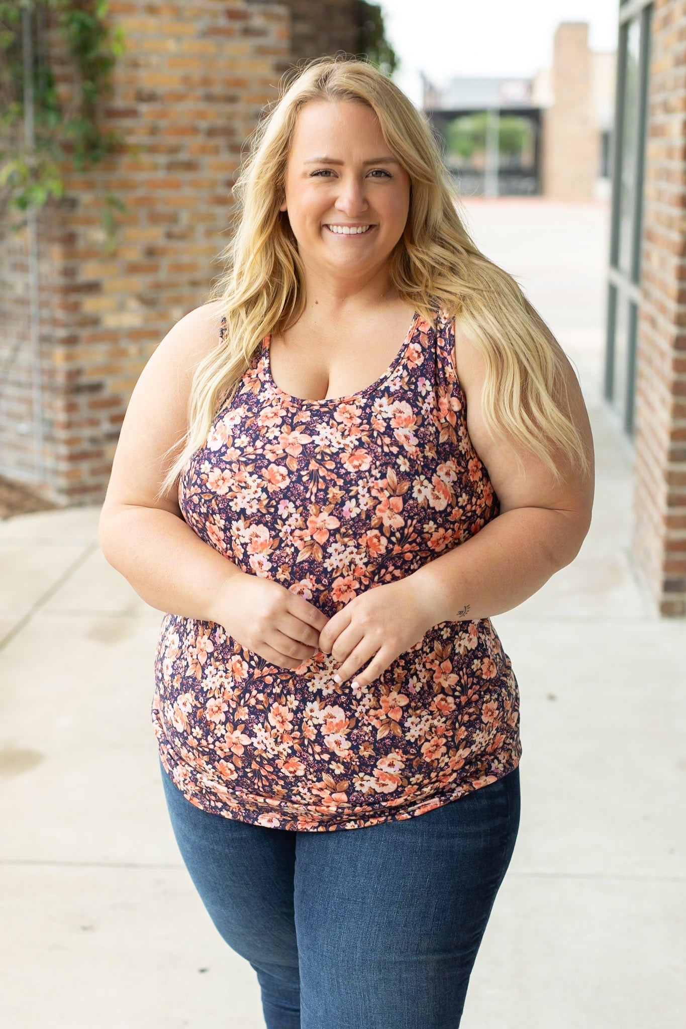 Luxe Crew Tank - Navy Floral Mix