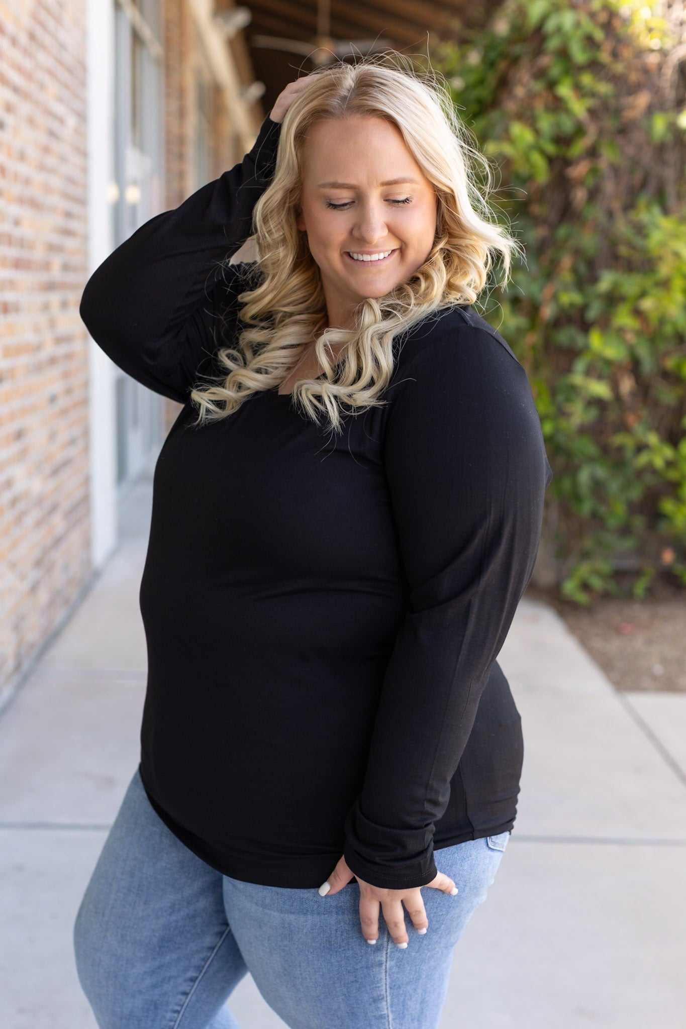 Larissa Long Sleeve - Black