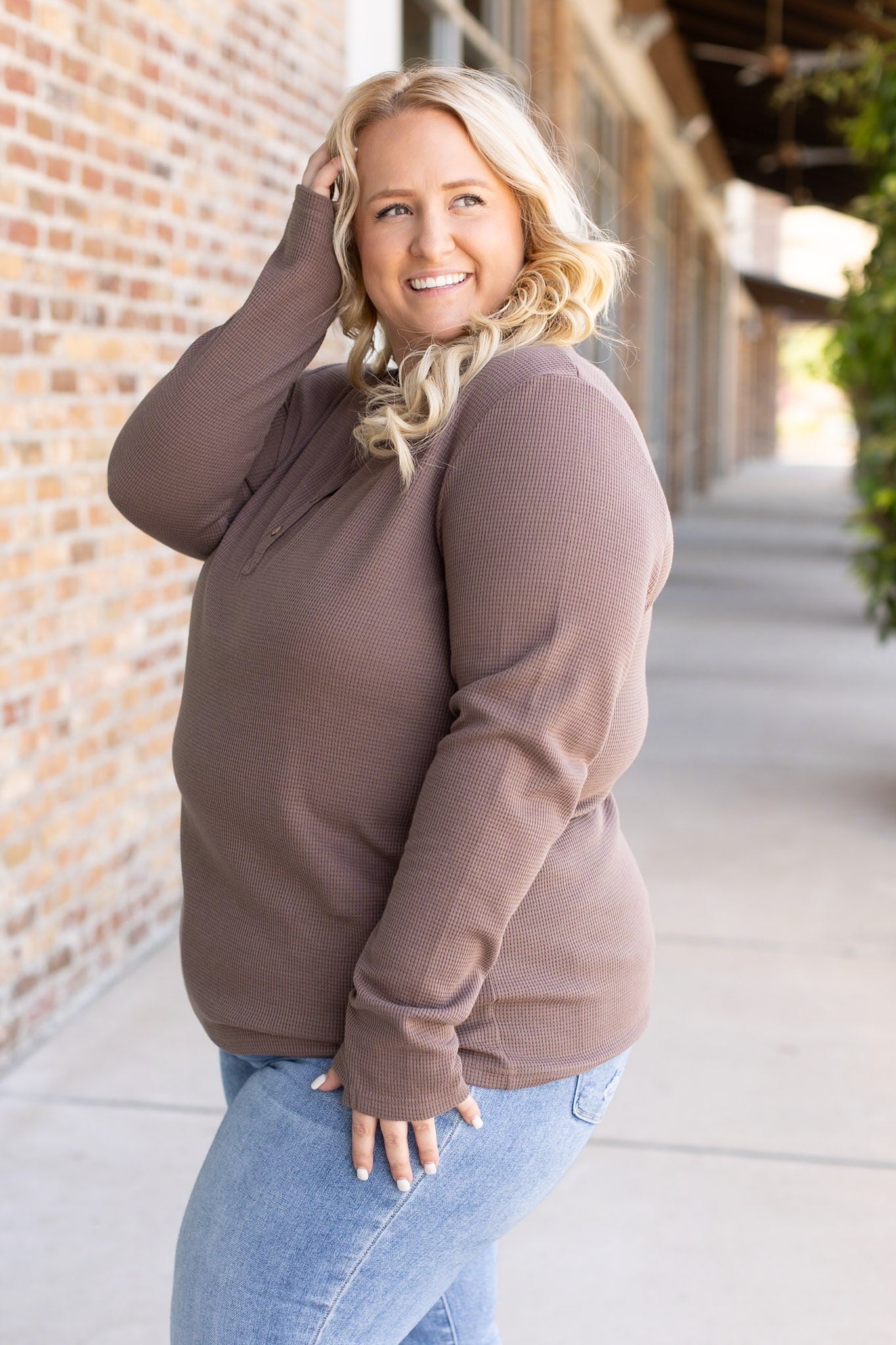 Harper Long Sleeve Henley - Mocha