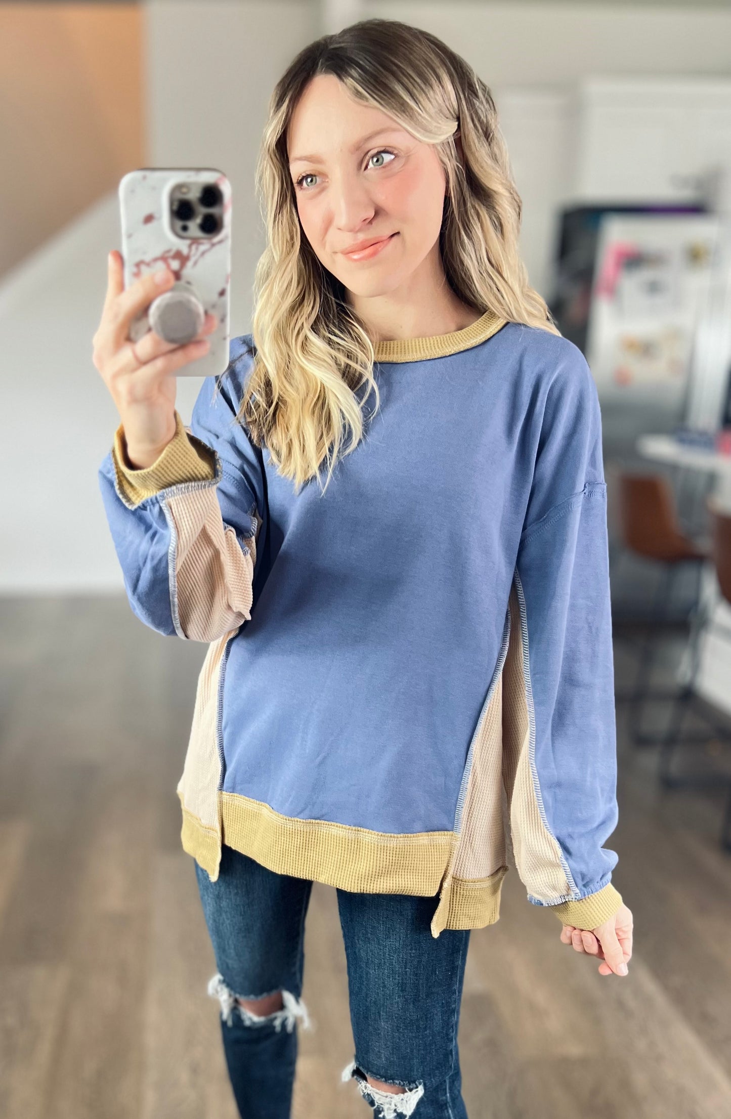 *free ship today* Wayfinder Top