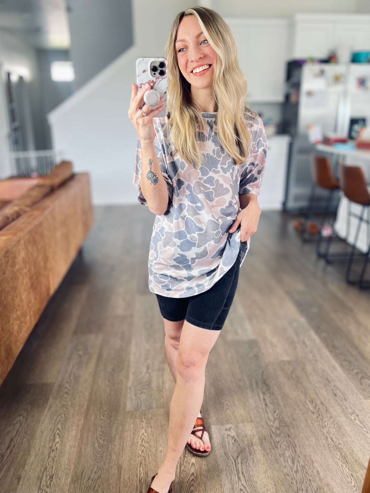 *free ship today* Washed Camo Boyfriend Tee