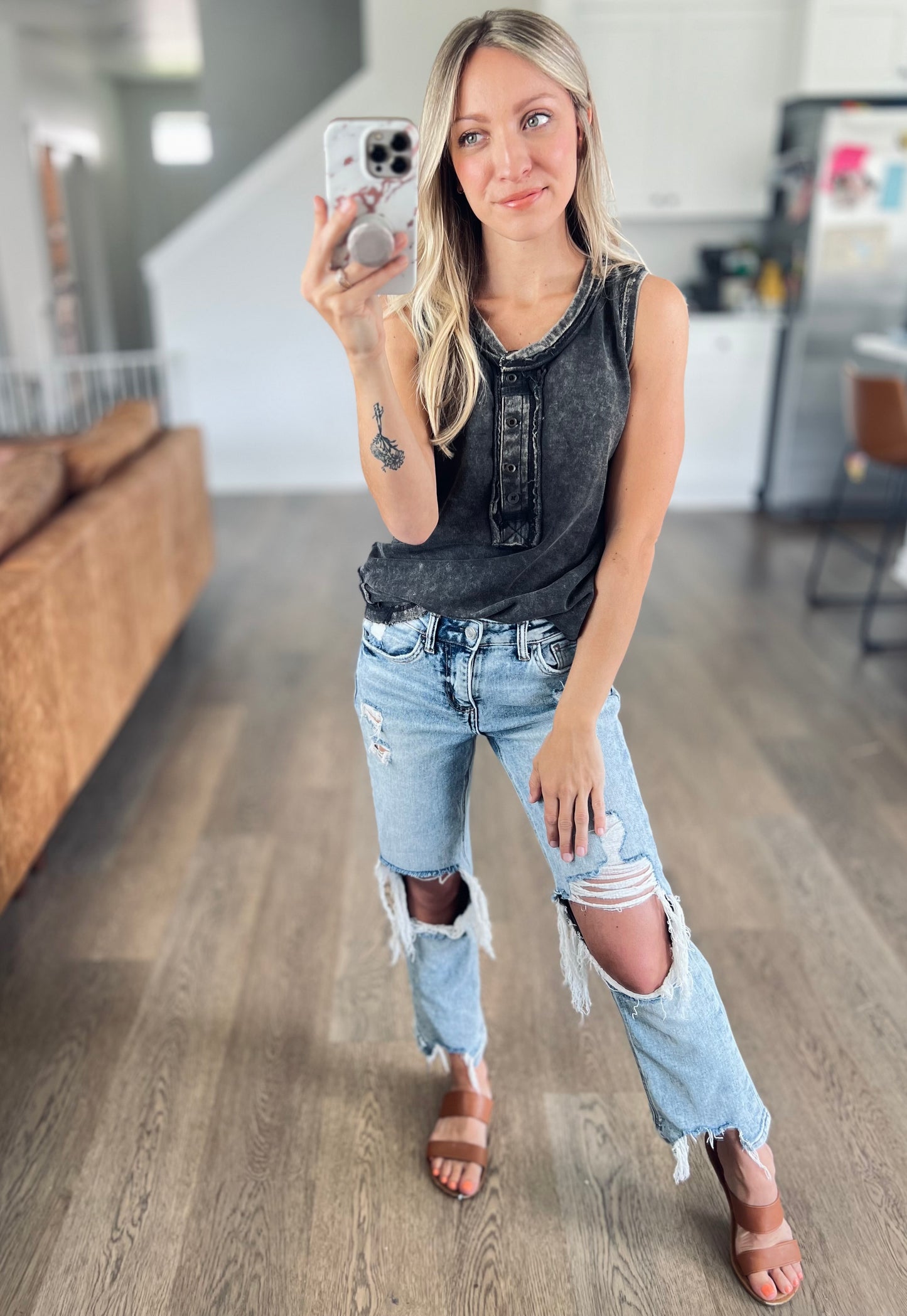 Washed Sleeveless Henley Top in Ash Black