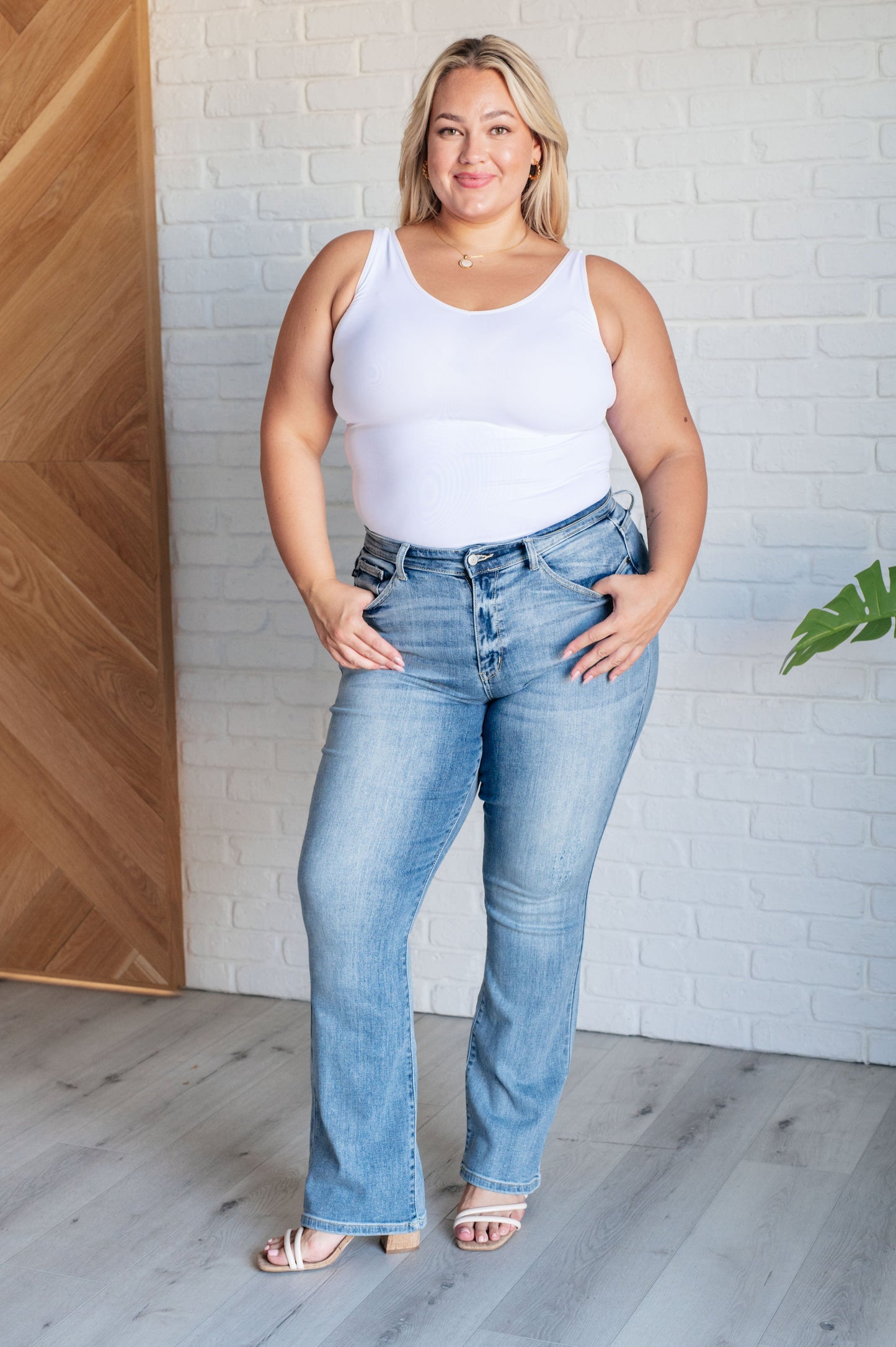 Mid Rise Clean Bootcut Jeans - Judy Blue