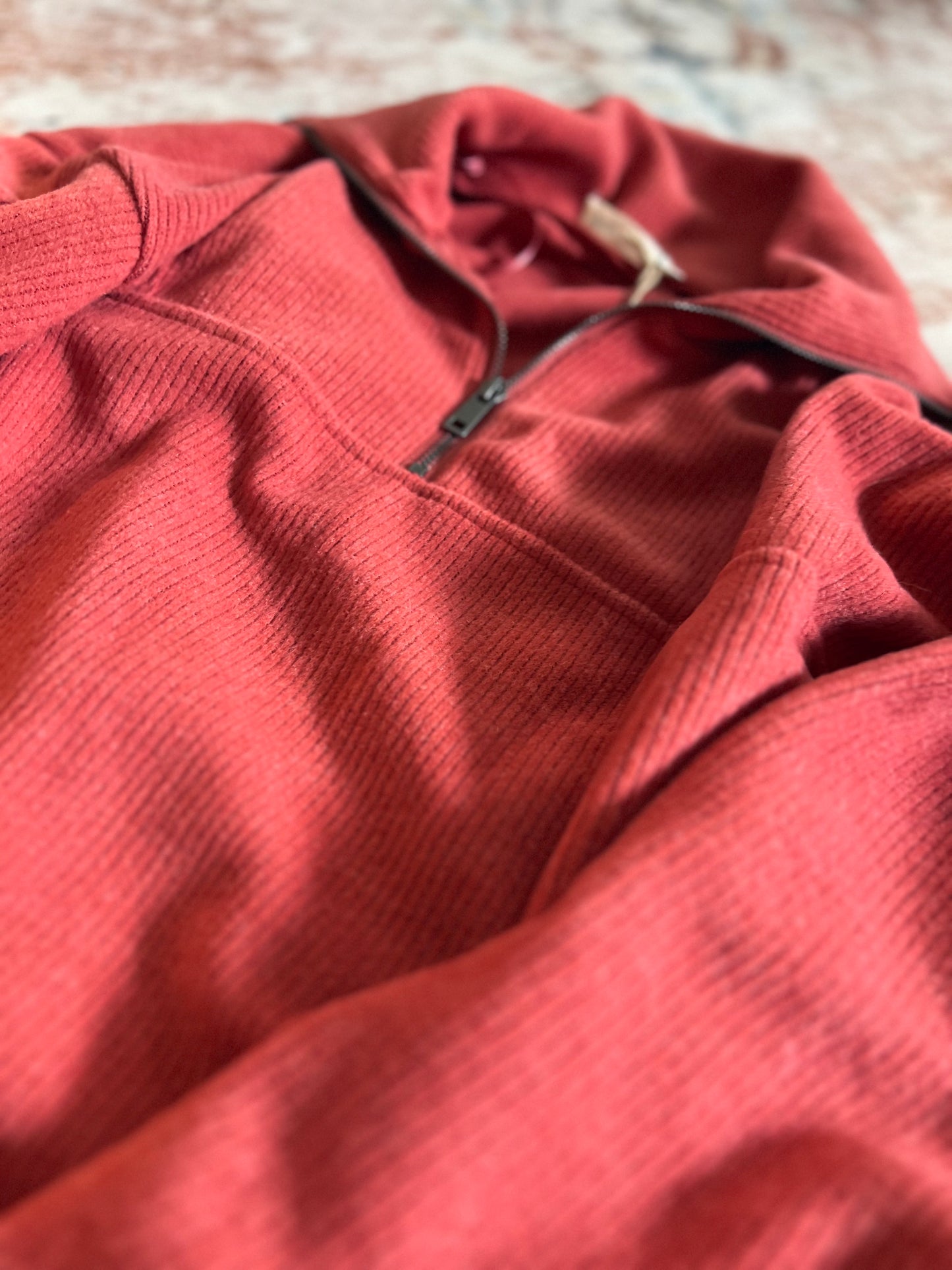 Crisp Air Zip Pullover in Rust