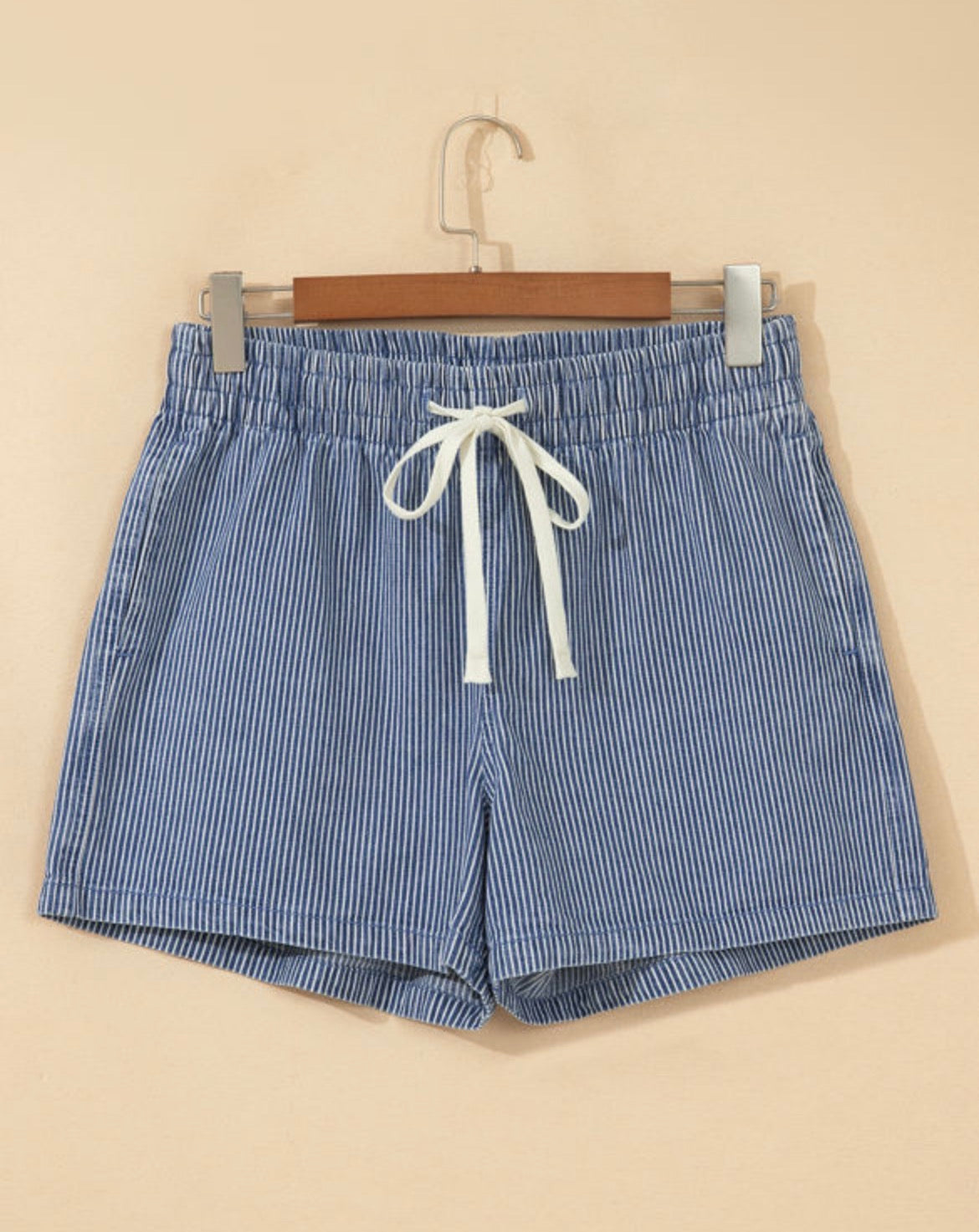 SHIPS FREE TODAY // Seaside Stroll Shorts