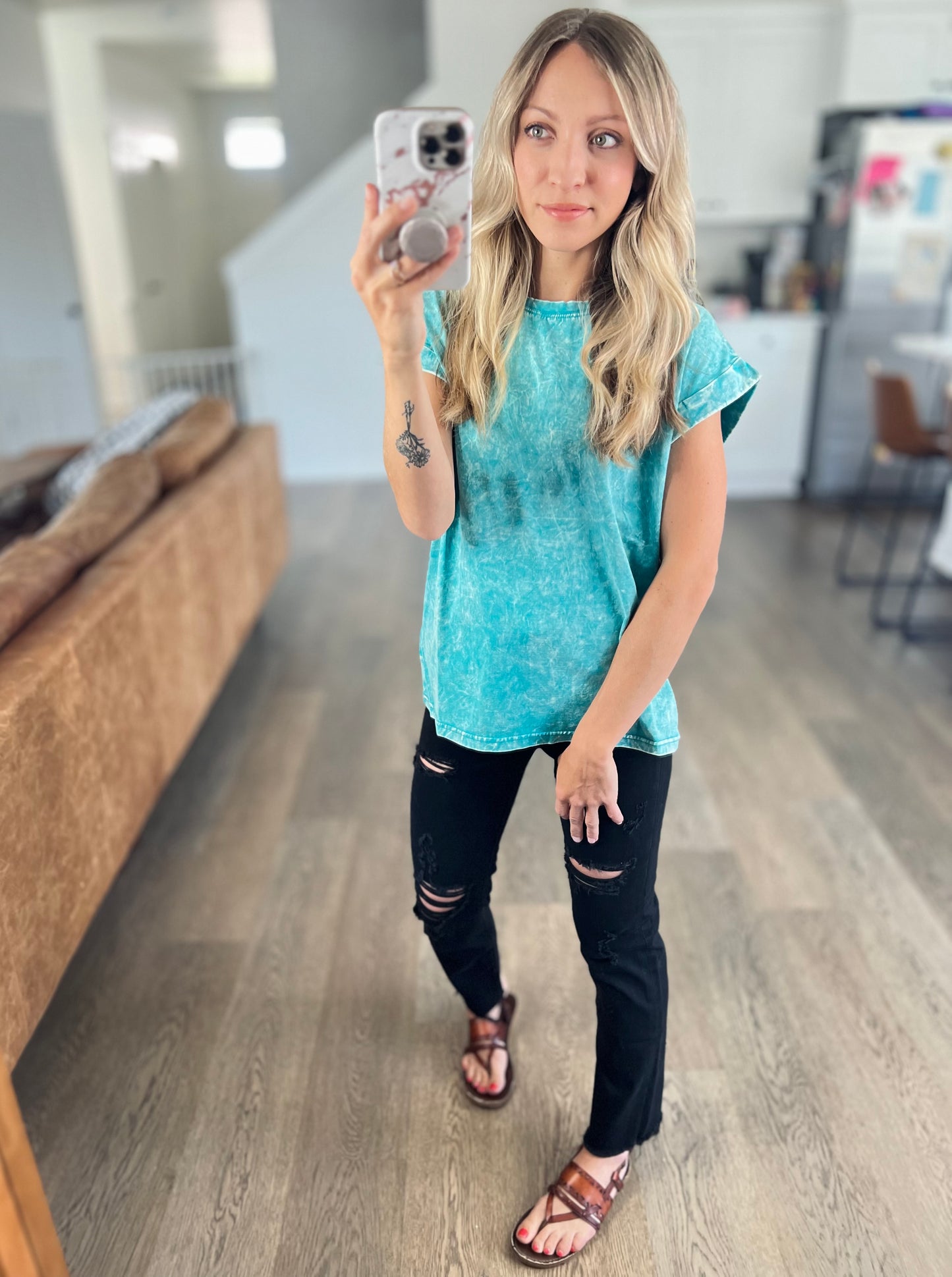 Crinkle Washed Round Neck Short Sleeve Tee in Teal