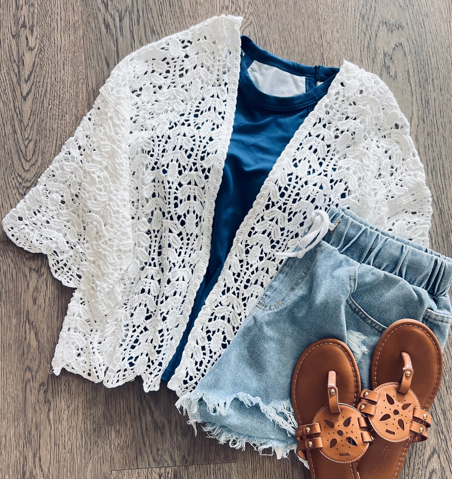 Elegant Leaf Crochet Cardigan