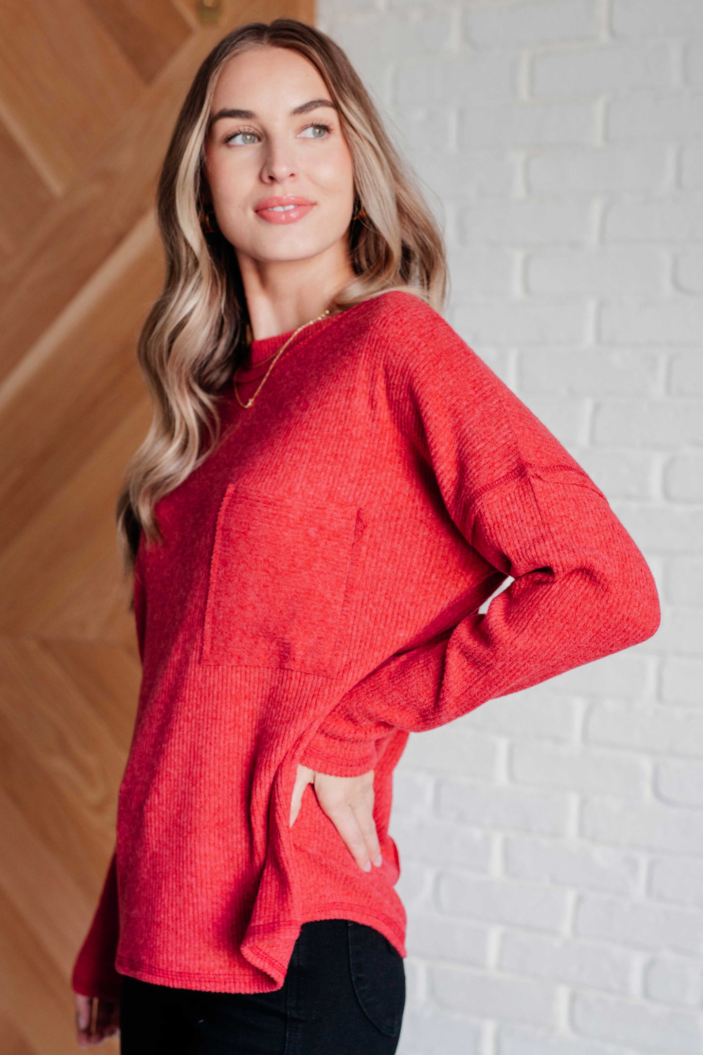 Lonnie Ribbed Knit Sweater in Dark Red