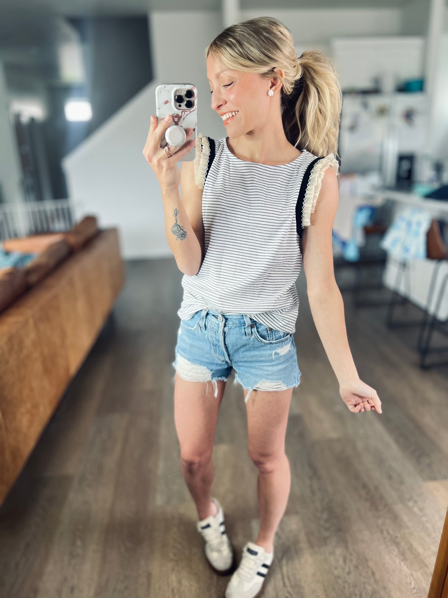 SHIPS FREE TODAY // Chelsea Ruffle Stripe Tank