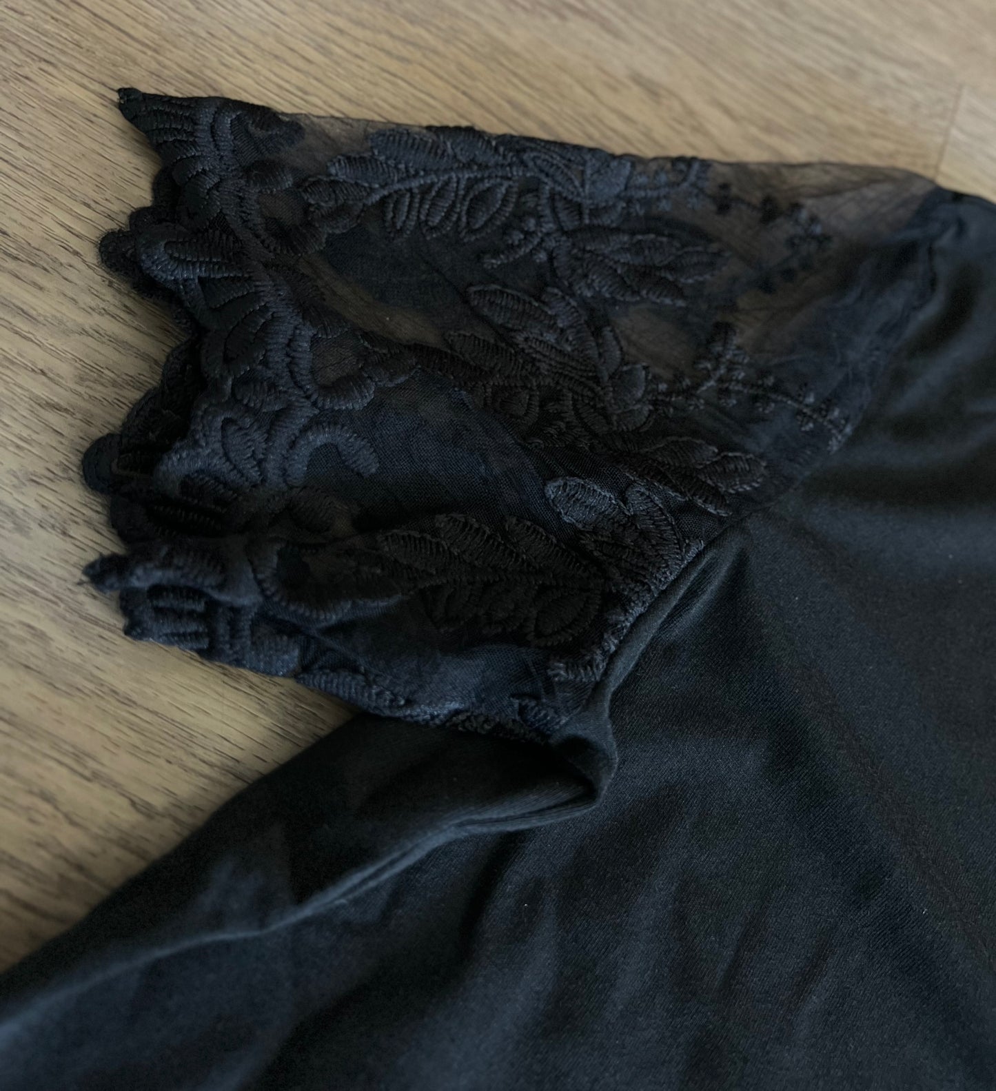 Brynn Lace Detail Top