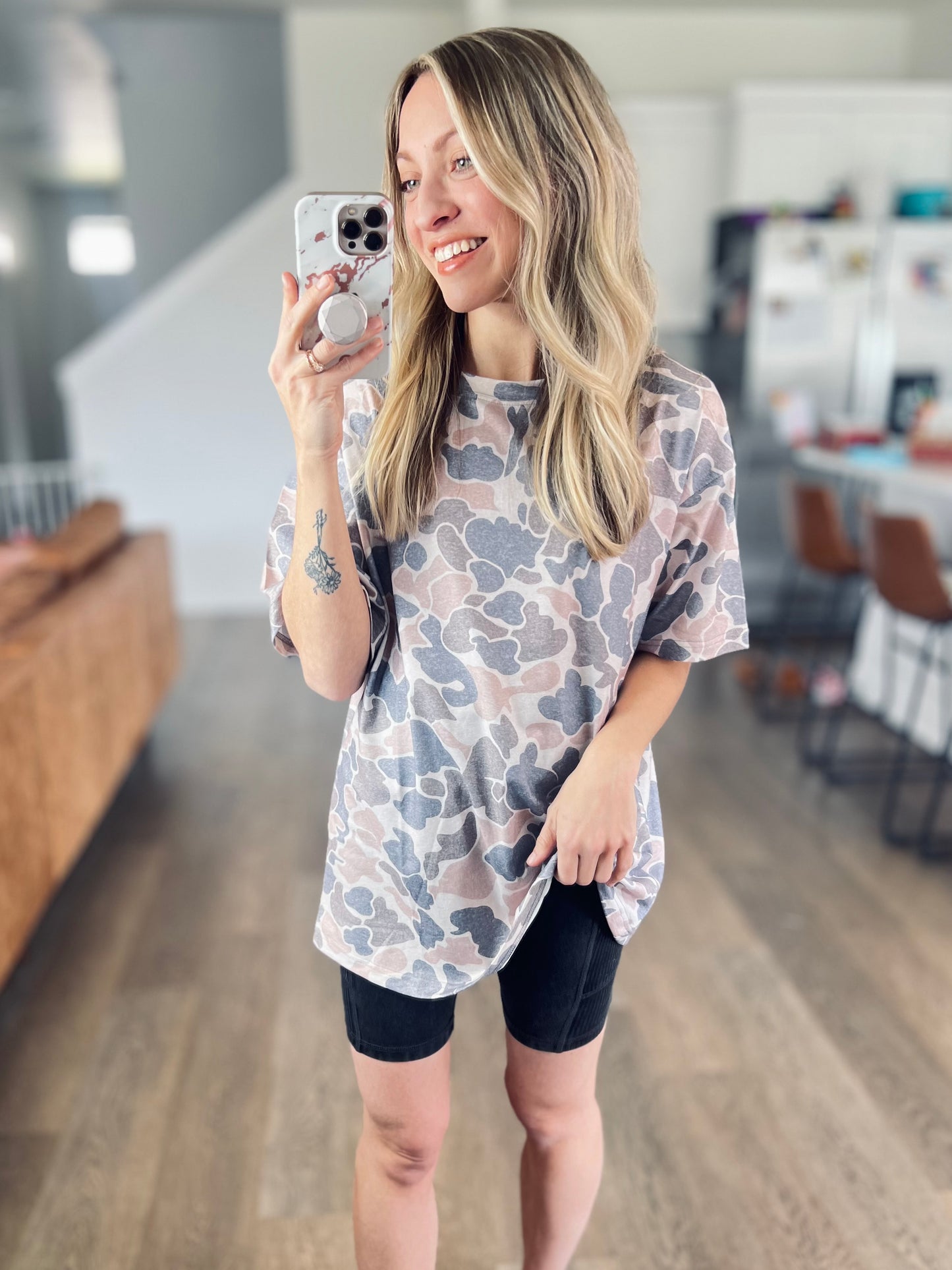 *free ship today* Washed Camo Boyfriend Tee