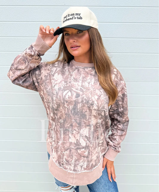 *limited preorder* Curve Pullover in Dark Camo