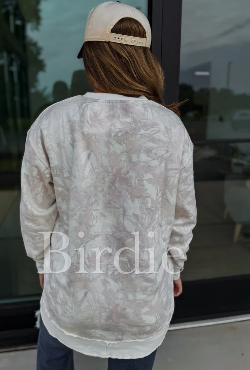 *limited preorder* Curve Pullover in Light Camo
