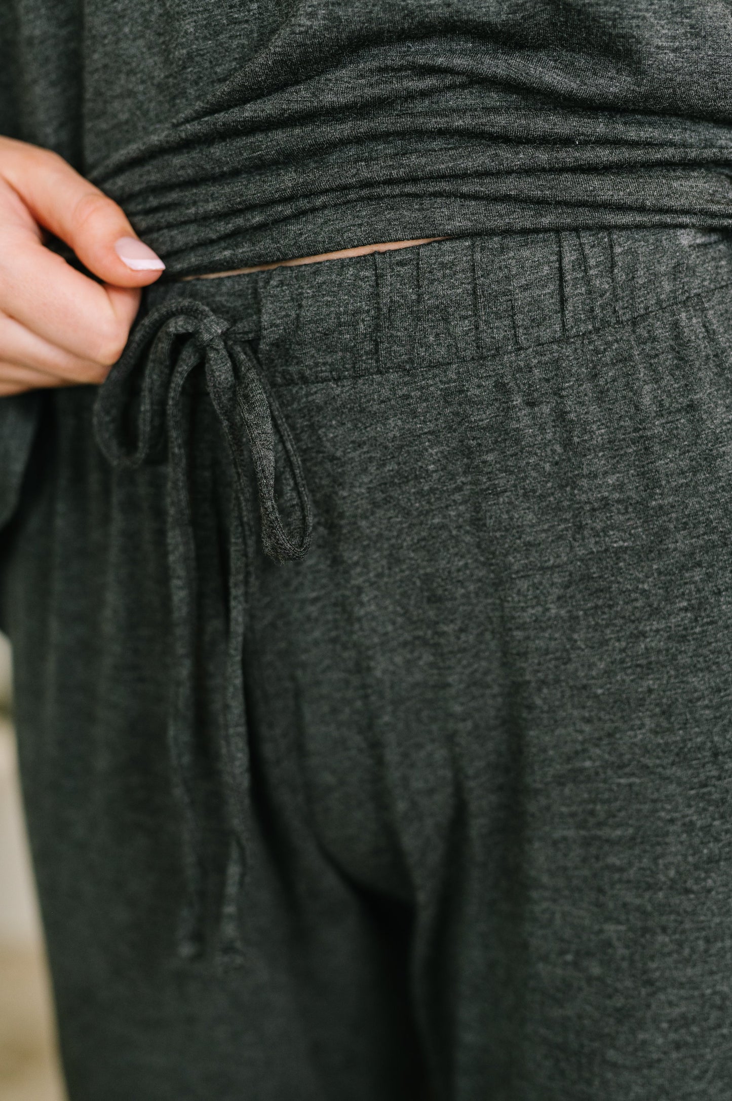 Top and Bottom Lounge Set in Charcoal
