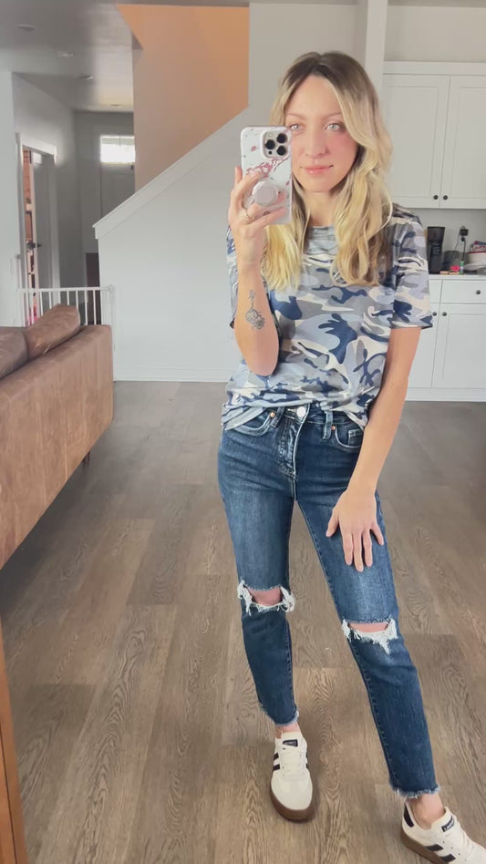 *free ship today* Classic Camo Tee in Blues