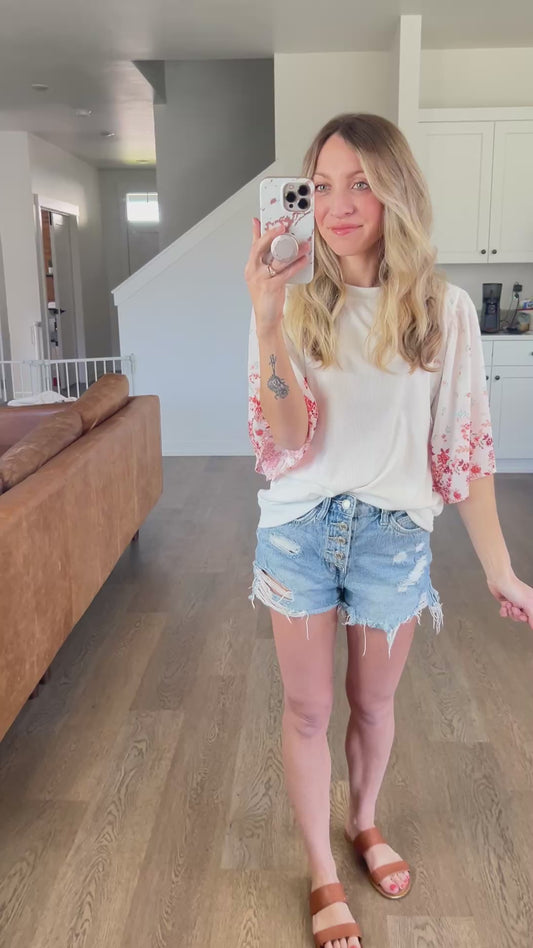 *free ship today* Macy Spring Floral Top